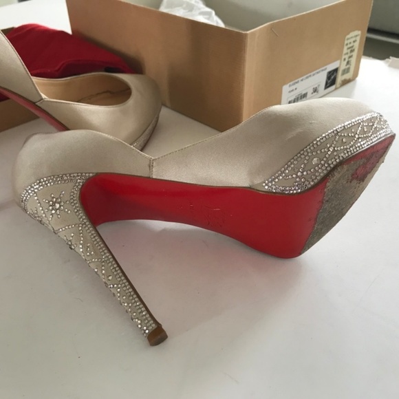 Christian Louboutin Swarovski Crystal Studded Heel - Picture 7 of 8